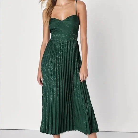 green emerald velvet dress Mac Duggal Brocade Strapless A-Line Midi Dress